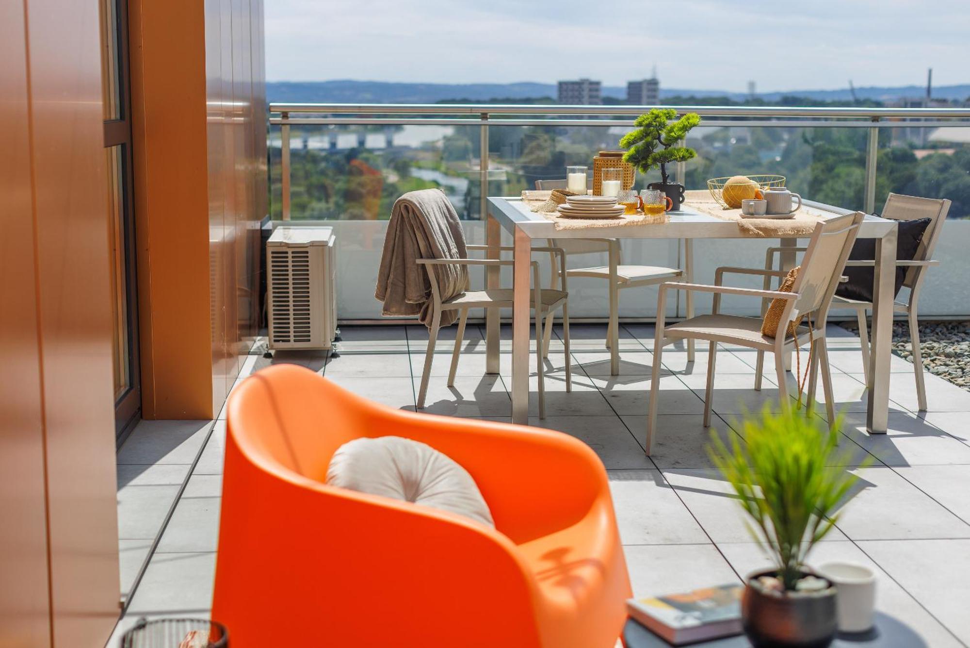 Emihouse Riverside Premium Apartments & Free Parking Rzeszow Dış mekan fotoğraf
