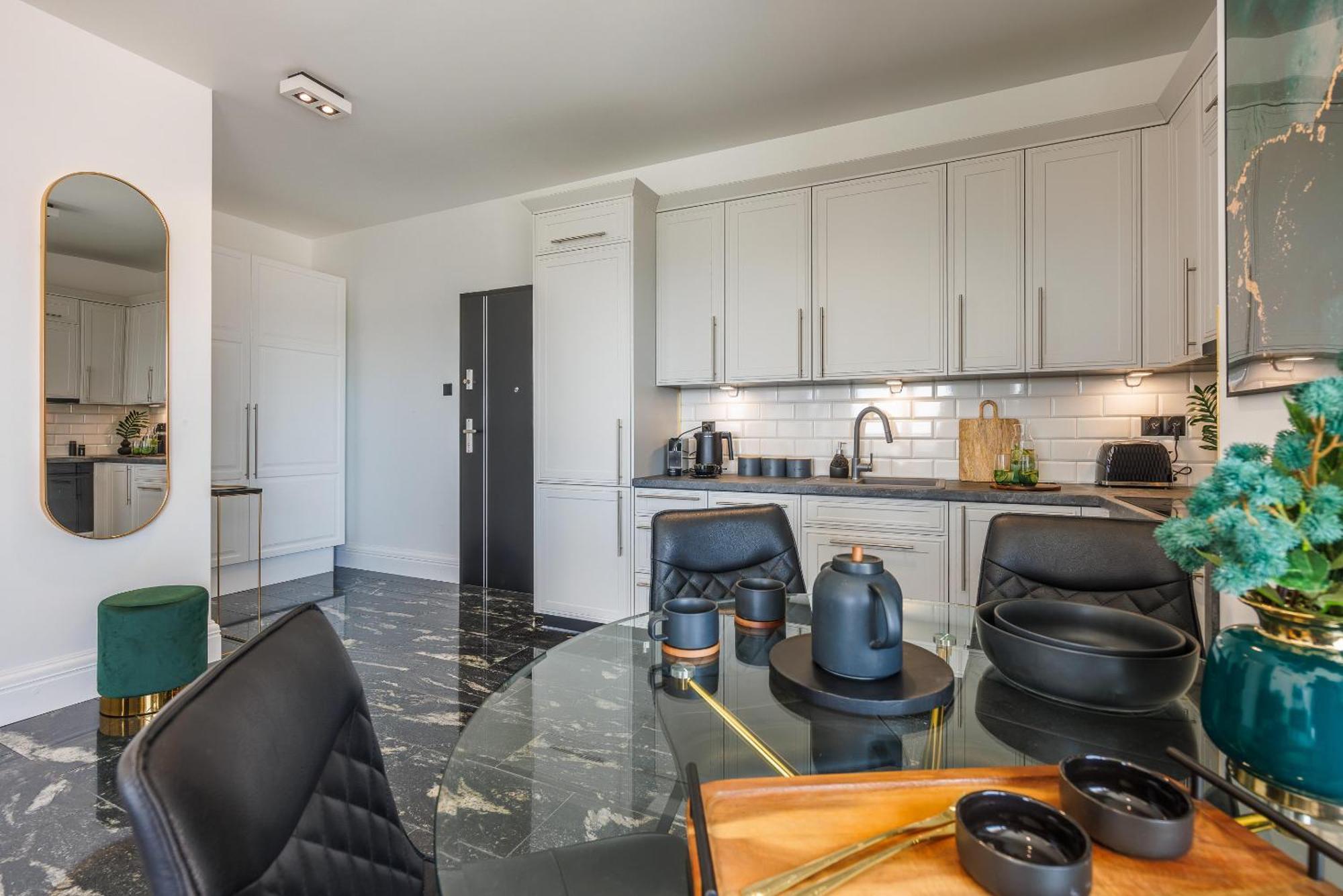 Emihouse Riverside Premium Apartments & Free Parking Rzeszow Dış mekan fotoğraf